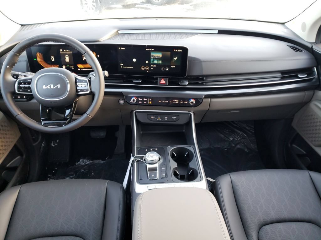 New 2026 Kia Carnival LXS FWD image 10