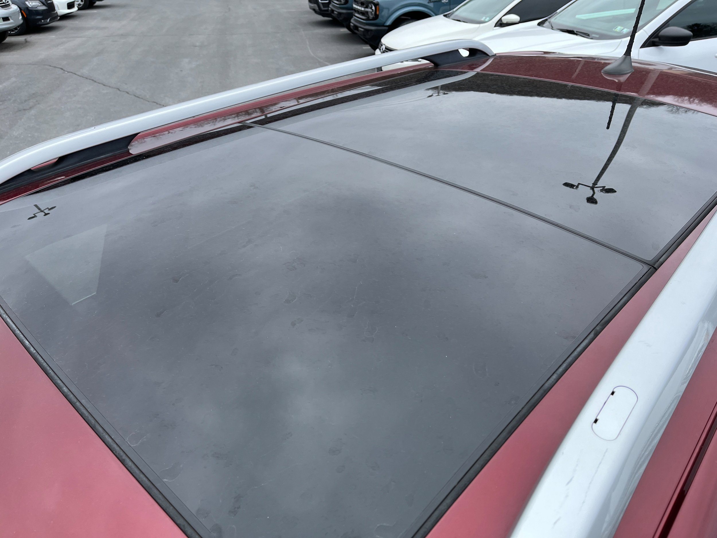 Used 2019 Jeep Cherokee Limited image 7