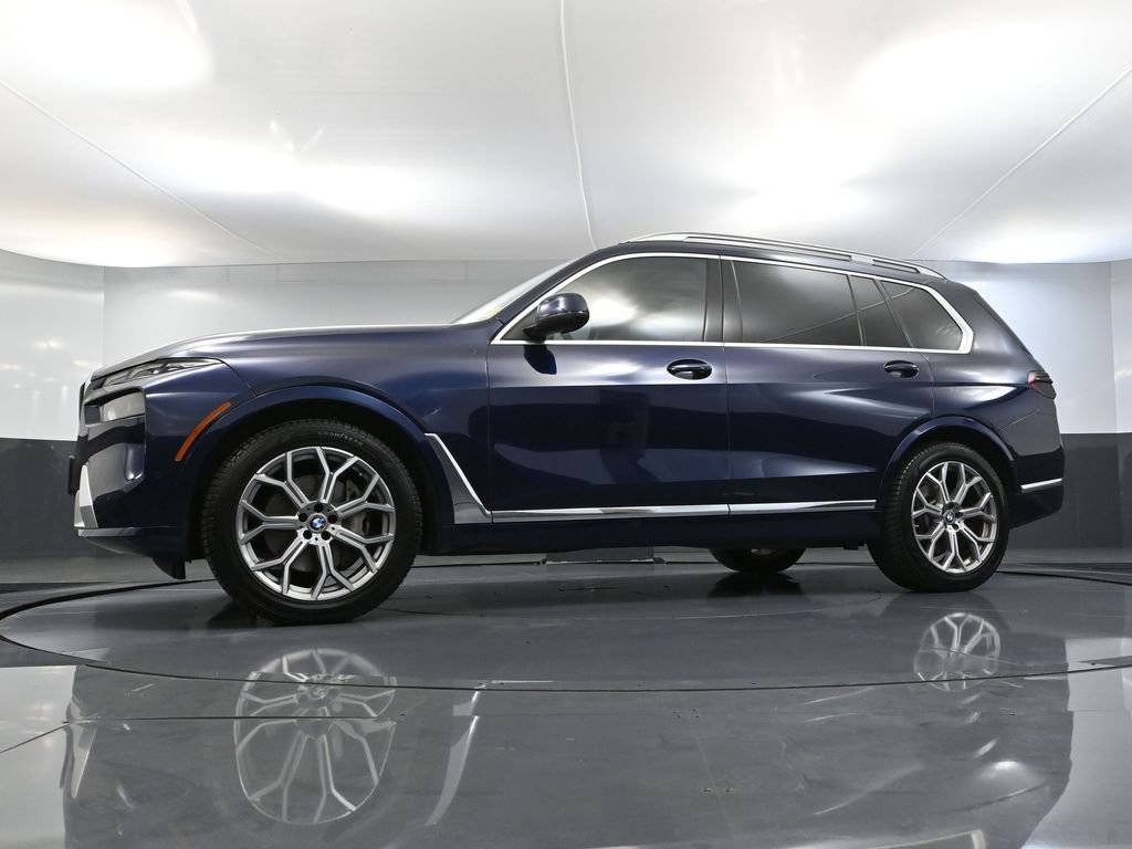 Used 2023 BMW X7 xDrive40i w/ Executive Package image 68