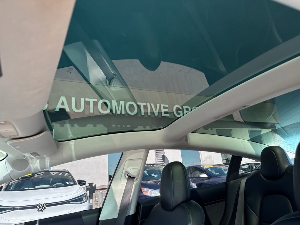 Used 2019 Tesla Model 3 AWD/4WD image 19