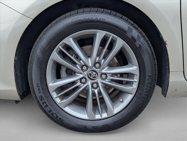 Used 2015 Toyota Camry SE w/ Moonroof Package image 22