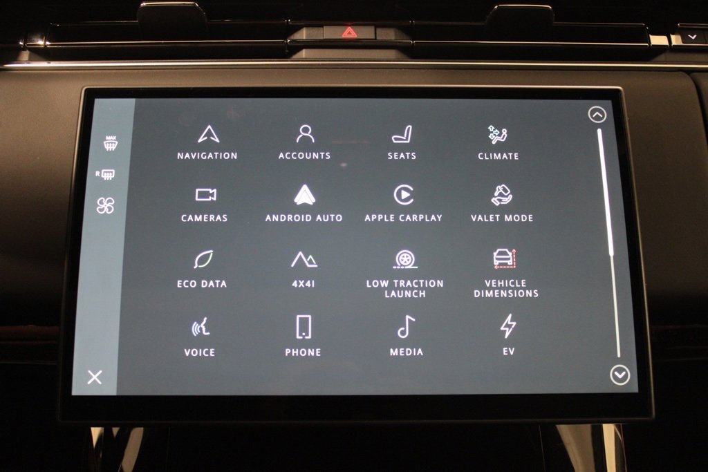 Used 2025 Land Rover Range Rover Sport Dynamic SE image 26