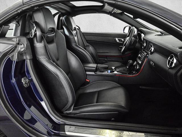 Used 2013 Mercedes-Benz SLK 250 image 19