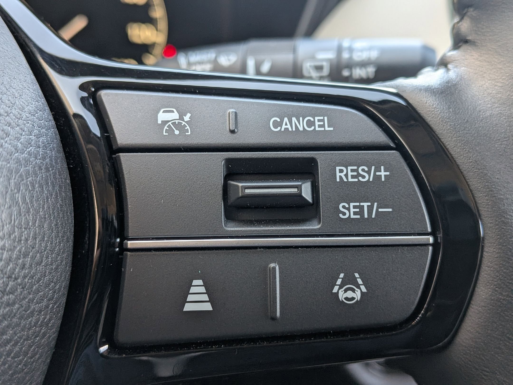 Used 2024 Honda HR-V EX-L image 15