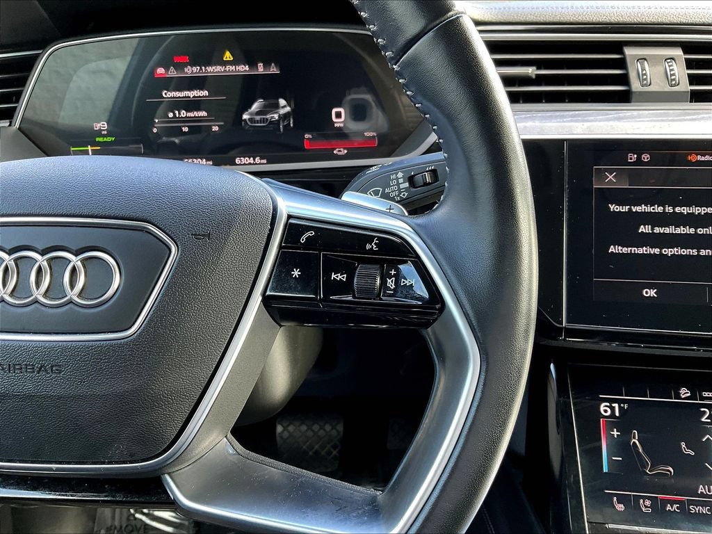 Used 2021 Audi e-tron Premium Plus w/ Premium Plus Package AWD/4WD image 12