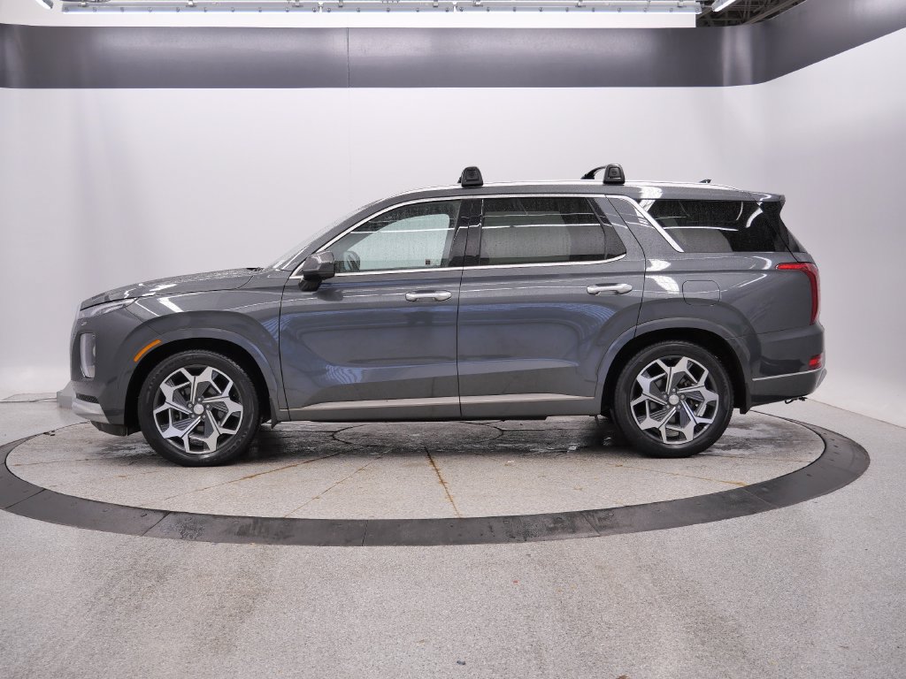 Used 2022 Hyundai Palisade Calligraphy w/ Cargo Package AWD/4WD image 2