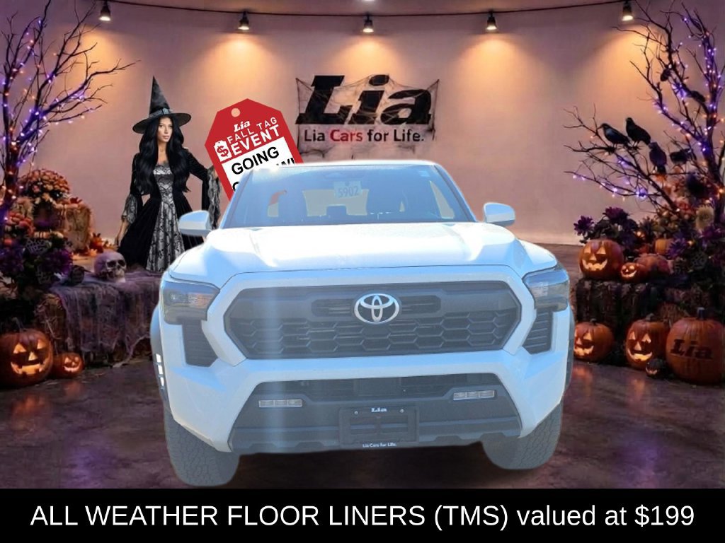 Used 2025 Toyota Tacoma TRD Off-Road AWD/4WD image 2