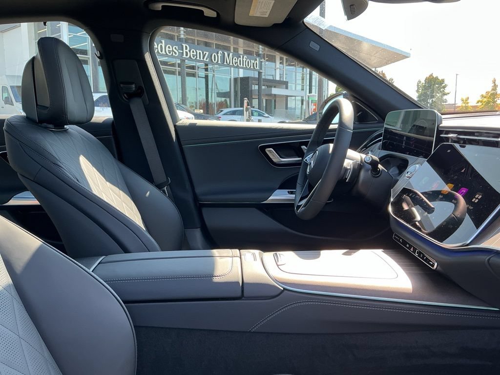 New 2027 Mercedes-Benz E 450 4MATIC Sedan image 17
