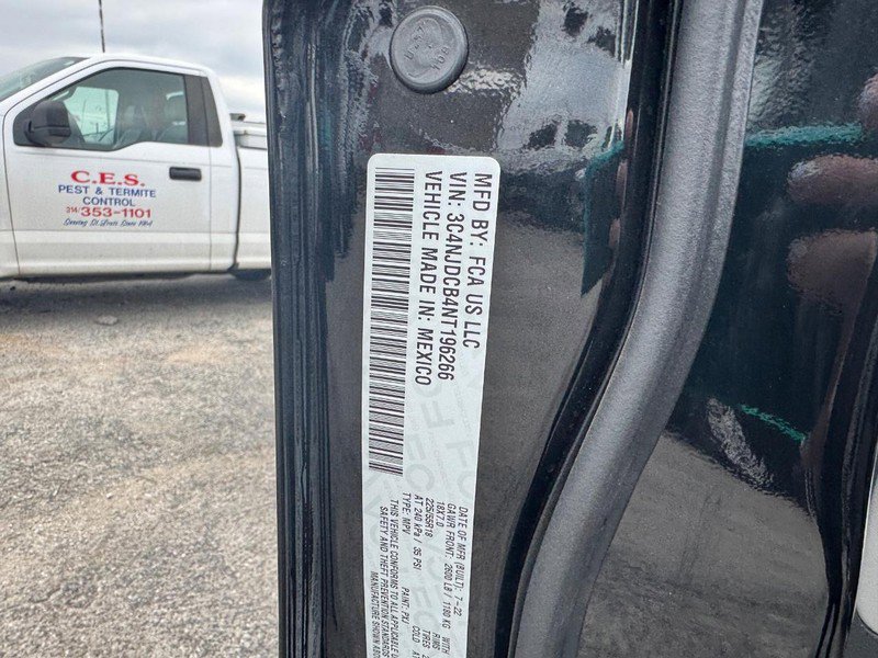 Used 2022 Jeep Compass Limited image 23