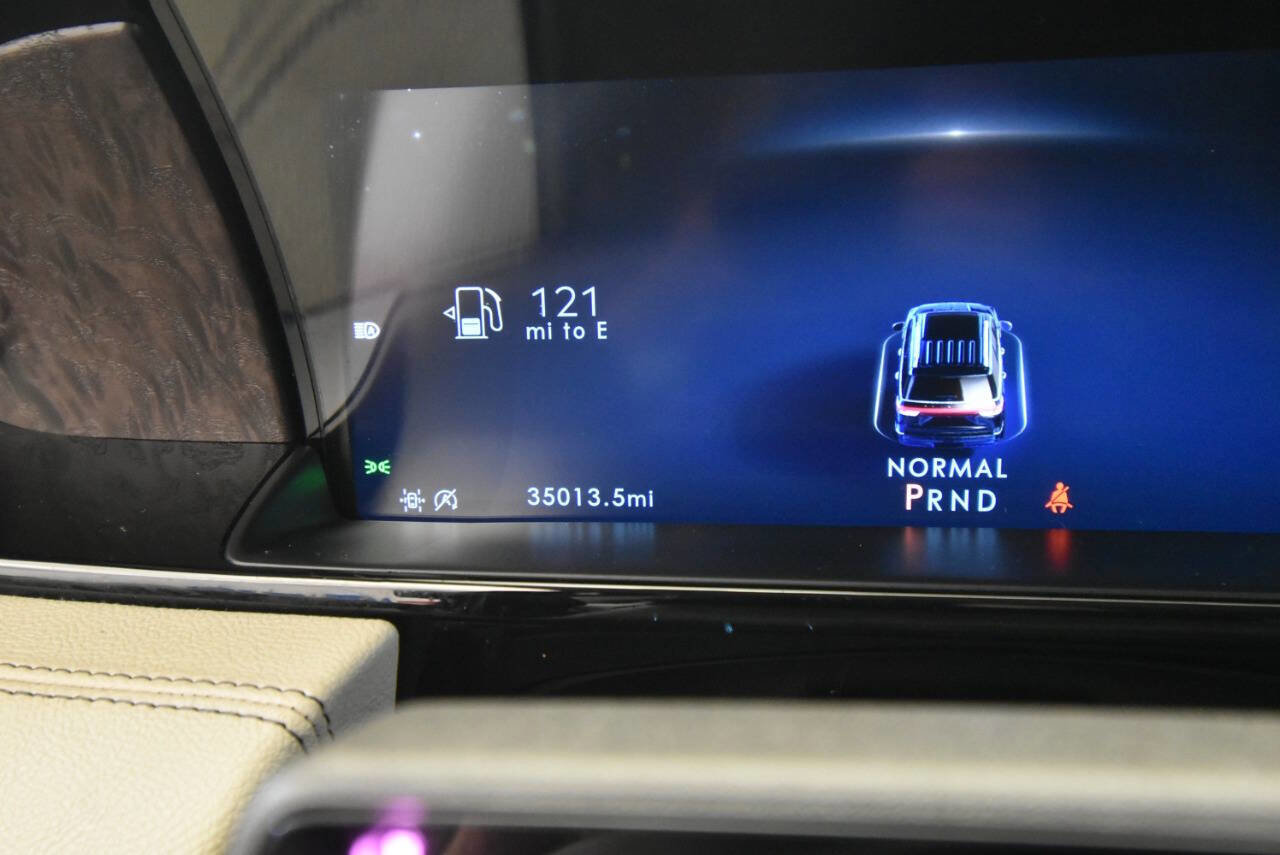 Used 2022 Lincoln Navigator Reserve image 33