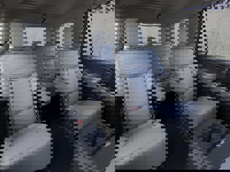 New 2025 Ford Expedition Platinum w/ Platinum Ultimate Package image 11