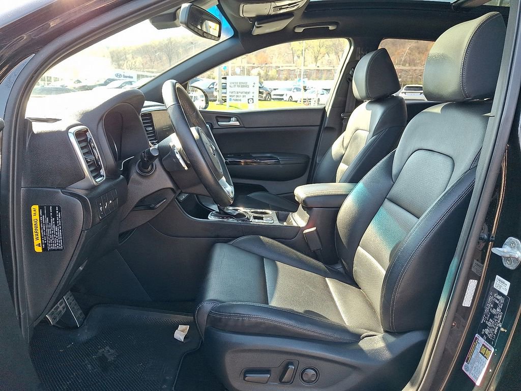 Used 2022 Kia Sportage Nightfall Edition w/ Nighfall AWD Premium Package image 14