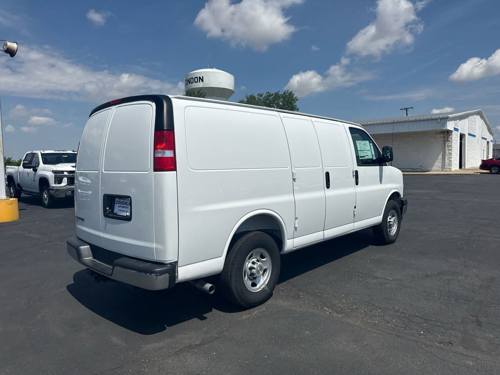 New 2025 Chevrolet Express 2500 w/ Driver Convenience Package RWD image 5
