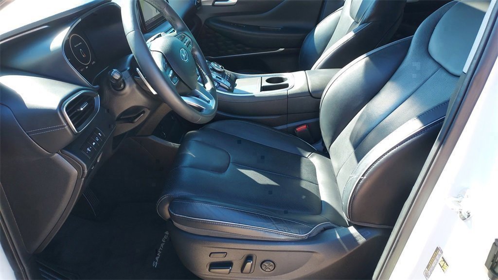 Used 2021 Hyundai Santa Fe Limited image 18