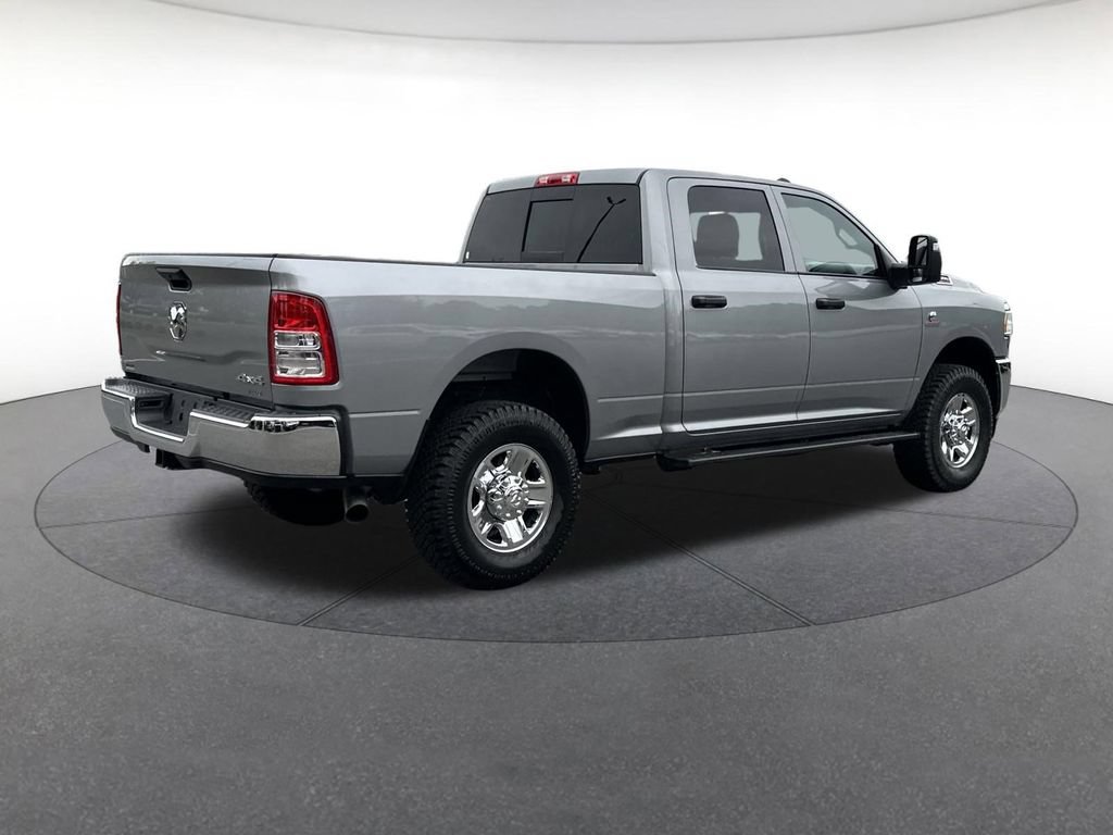 Used 2024 RAM 2500 Tradesman w/ Chrome Appearance Group AWD/4WD image 6