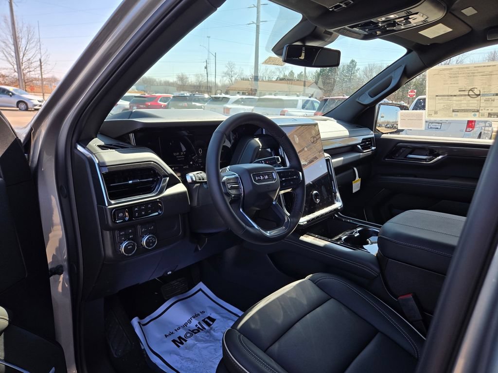 New 2026 GMC Yukon Elevation AWD/4WD image 2