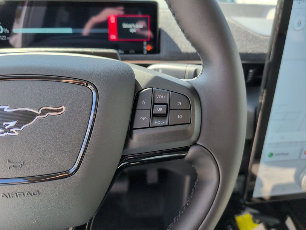 New 2025 Ford Mustang Mach-E Premium image 30