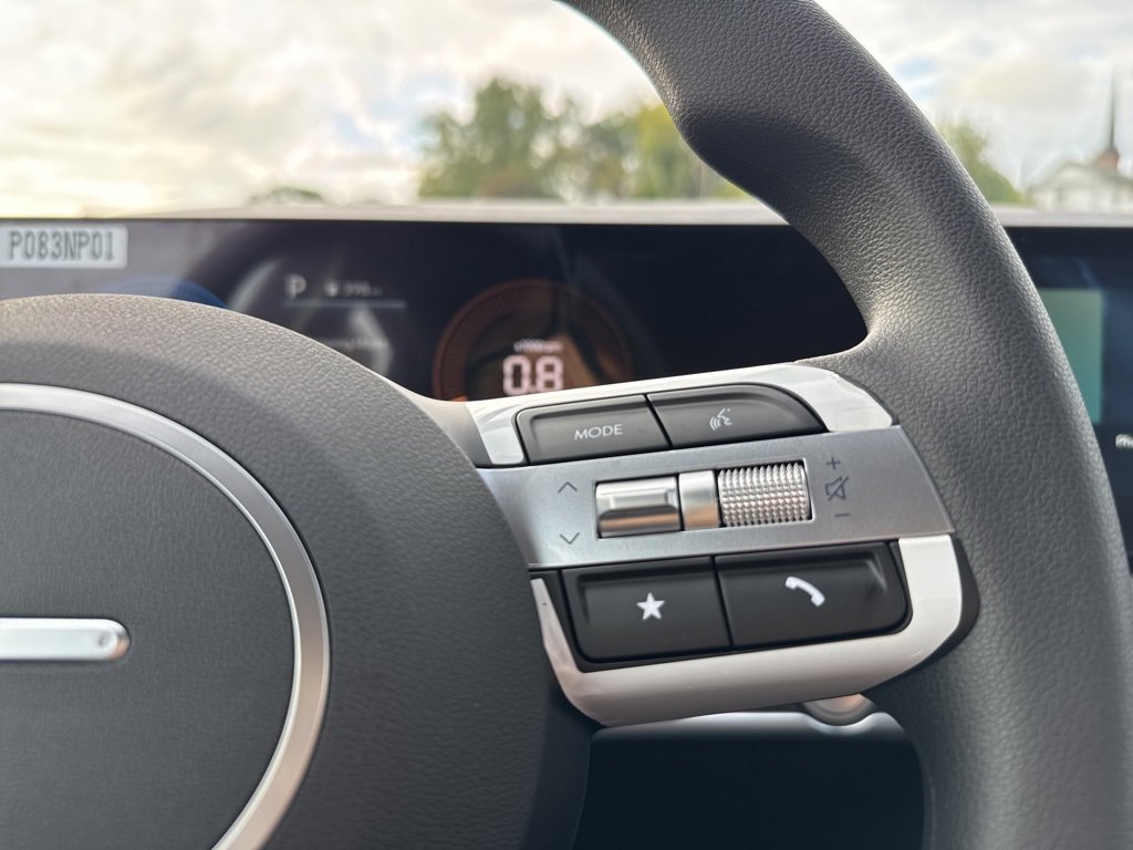 New 2026 Hyundai Tucson SE image 31