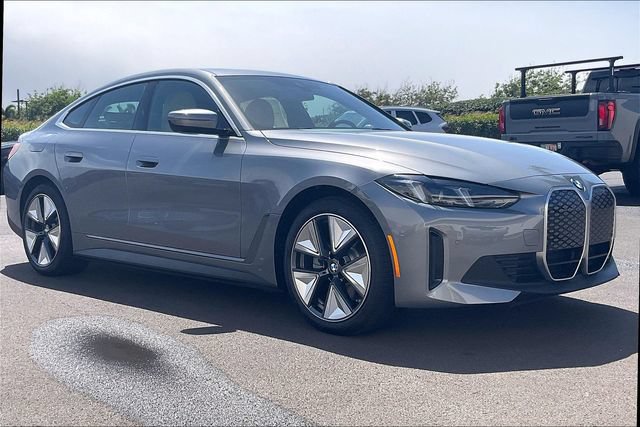 New 2026 BMW i4 eDrive40 RWD image 2