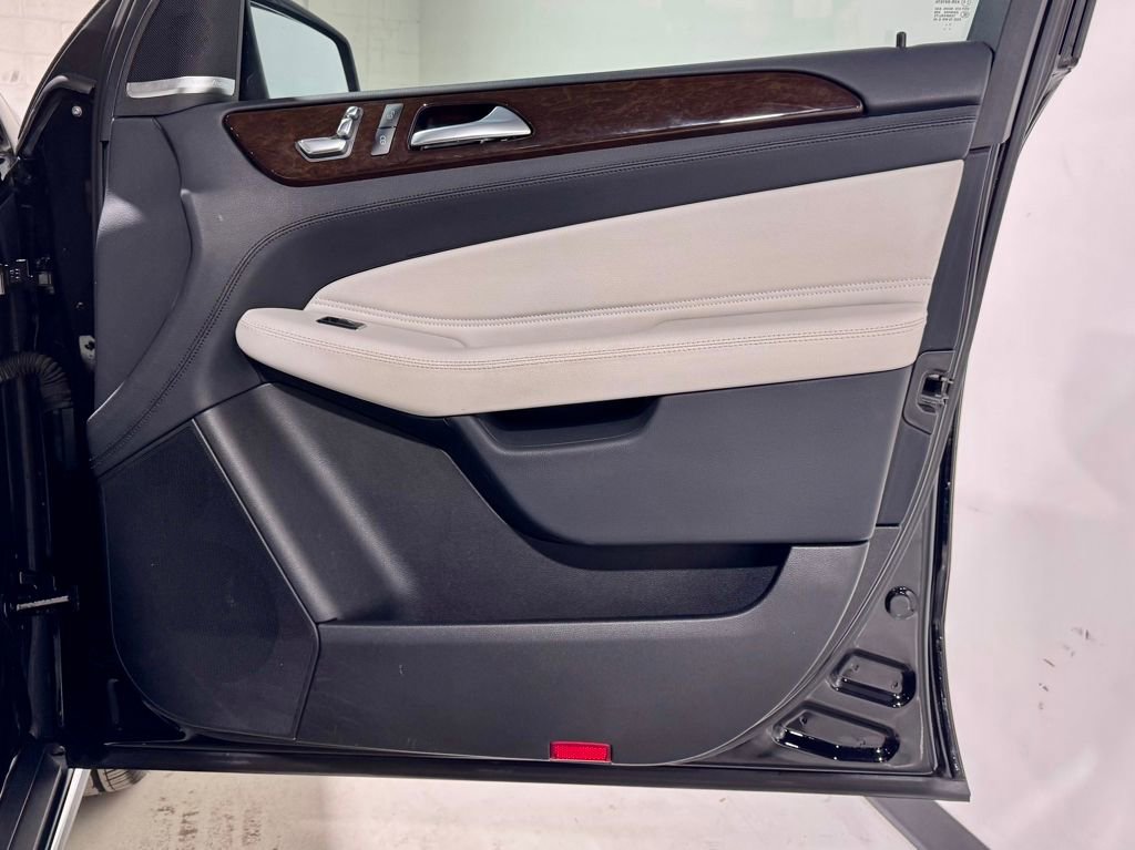 Used 2018 Mercedes-Benz GLE 350 image 26