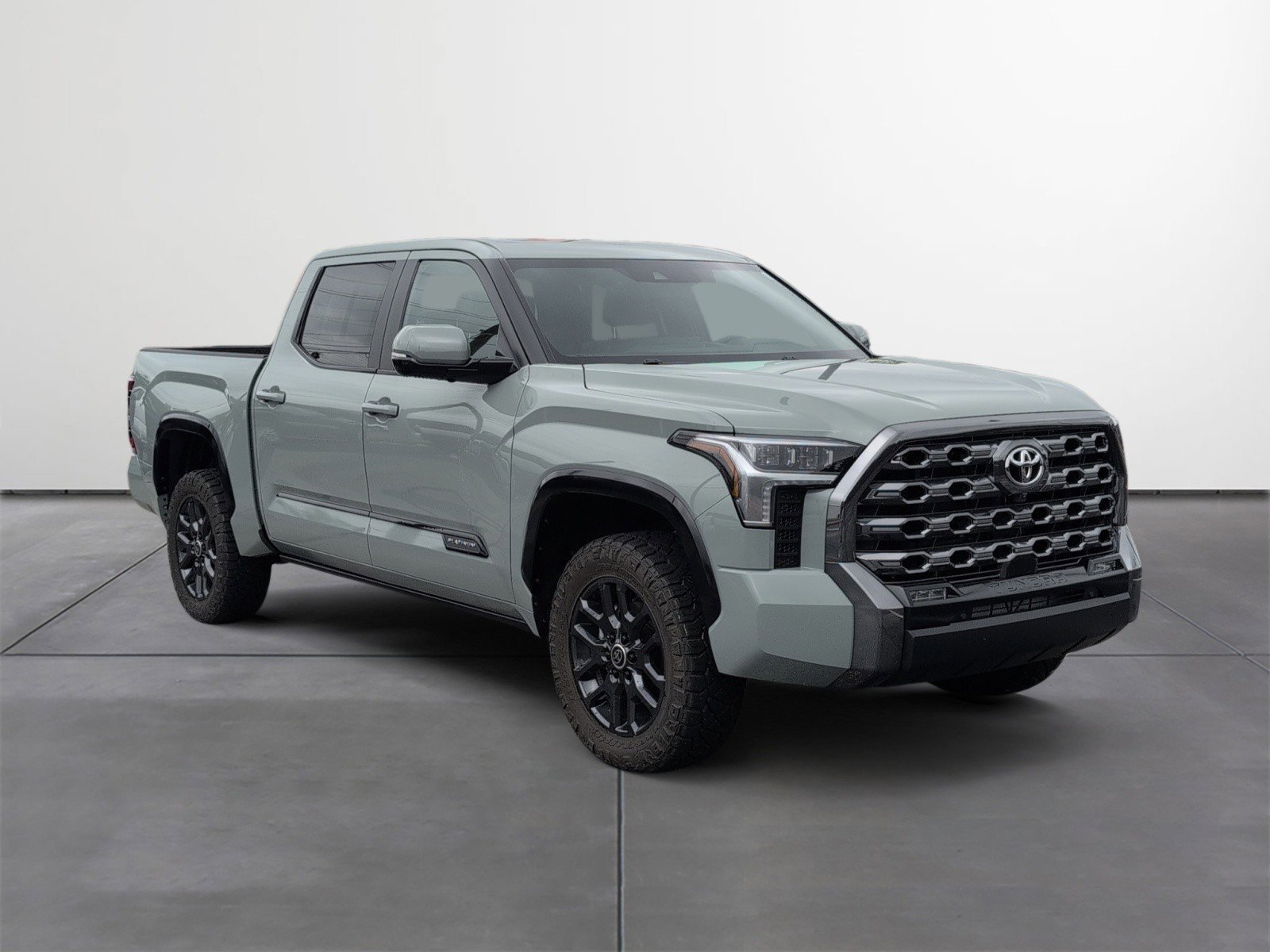Used 2024 Toyota Tundra Platinum AWD/4WD image 7