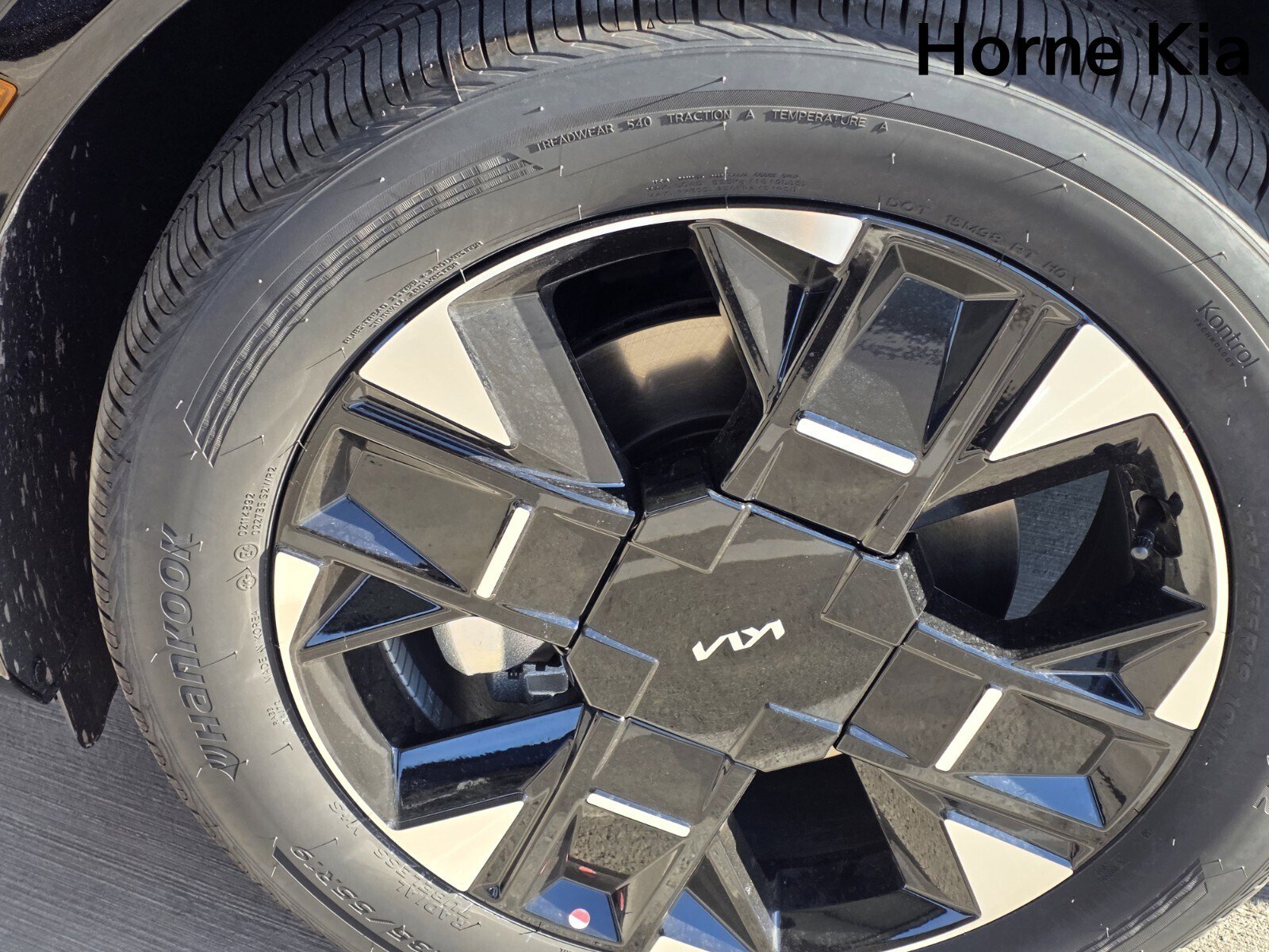 New 2025 Kia Sportage X-Line Prestige image 8