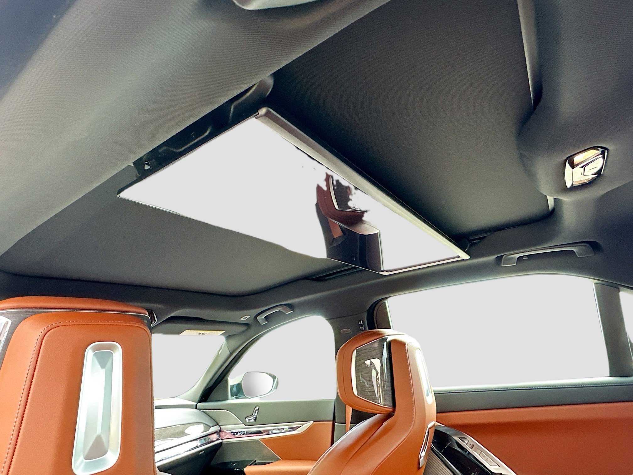 New 2026 BMW 740i RWD image 18