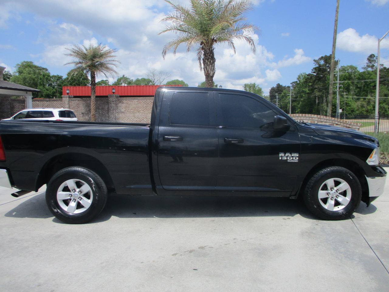 Used 2021 RAM 1500 Tradesman w/ Chrome Plus Package RWD image 16