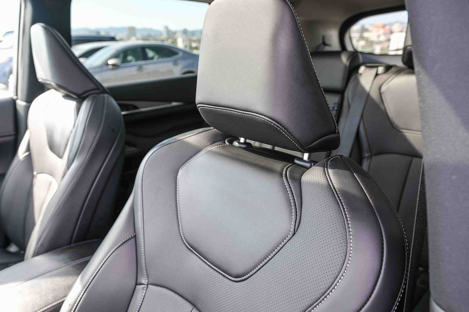 Used 2026 INFINITI QX60 Pure w/ Cargo Package FWD image 22