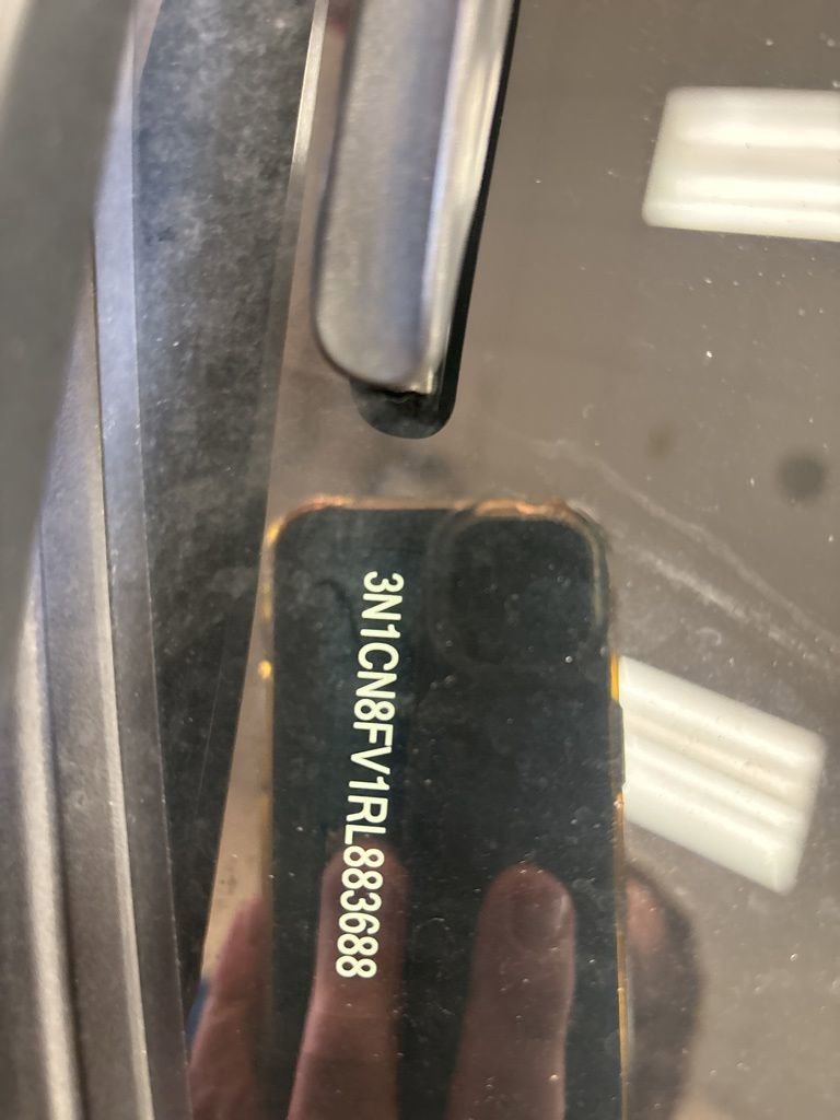 Used 2024 Nissan Versa SR w/ Trunk Package image 1