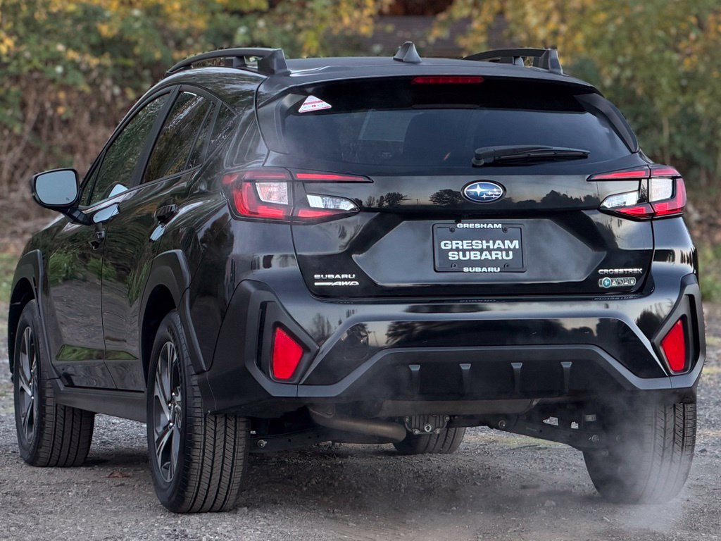 Used 2024 Subaru Crosstrek 2.0i Premium AWD/4WD image 6