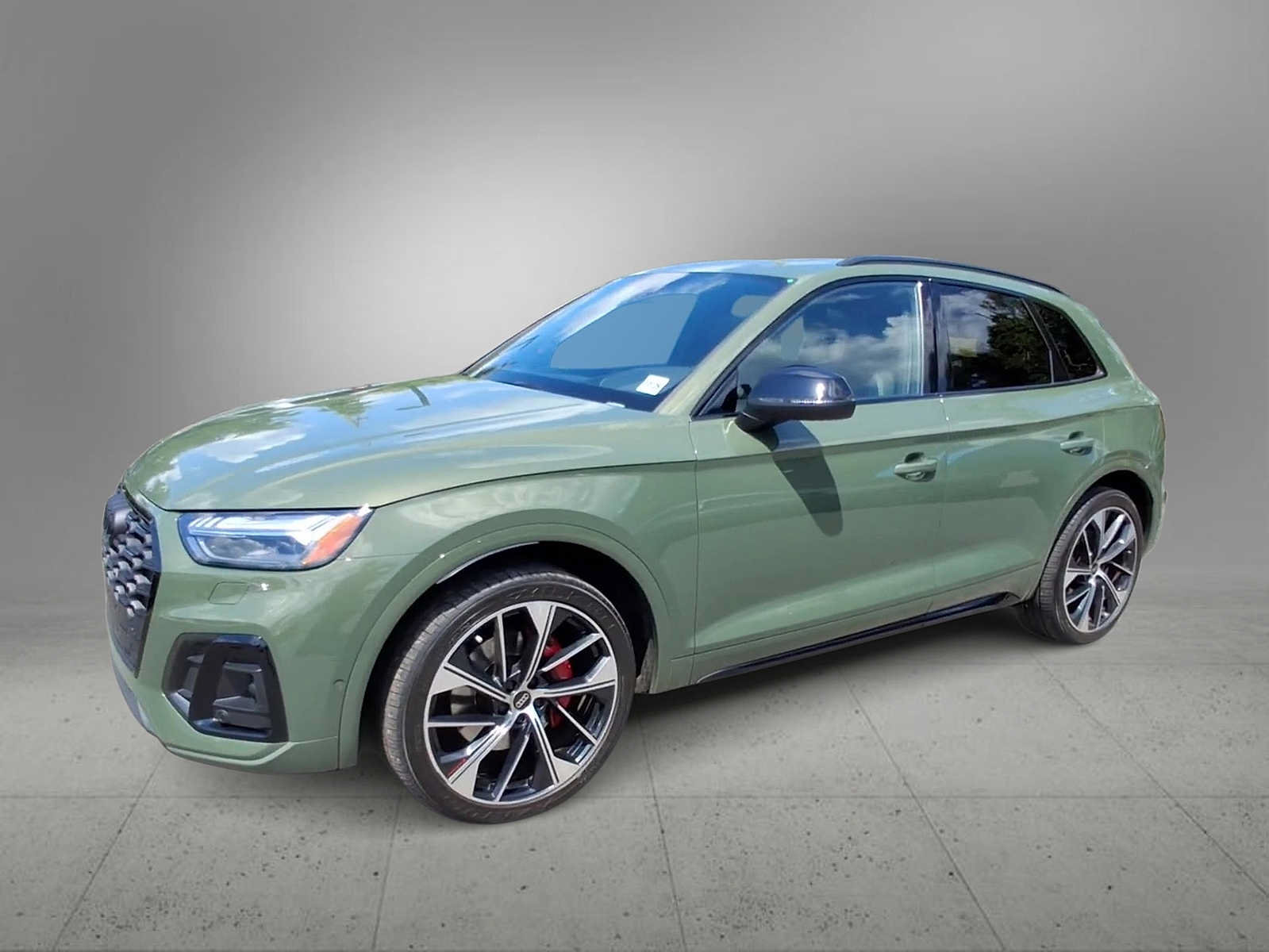 Used 2023 Audi SQ5 Prestige w/ Prestige Package AWD/4WD image 4