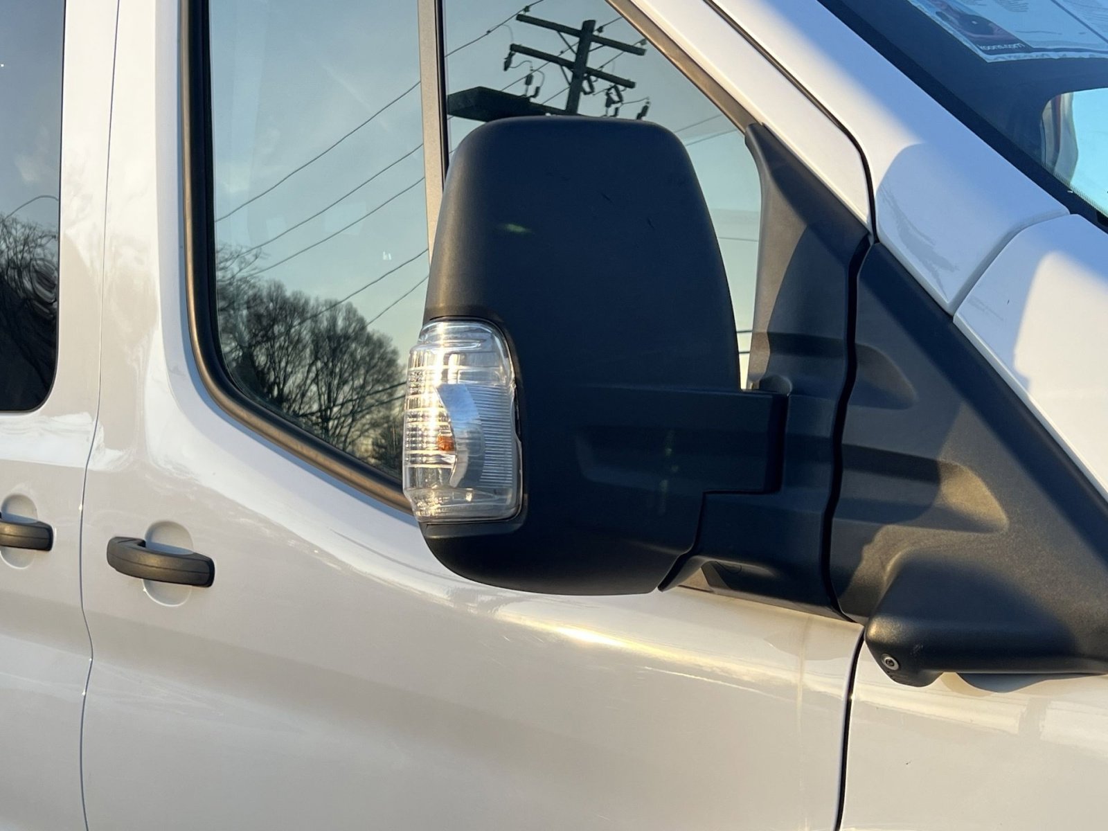 Used 2023 Ford Transit 350 XLT image 29