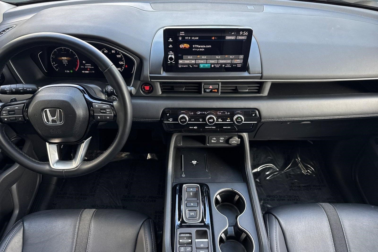 Certified 2023 Honda Pilot Touring image 15
