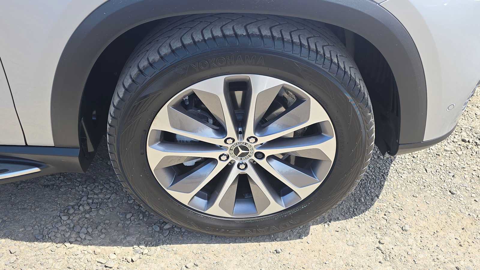 Certified 2020 Mercedes-Benz GLE 350 w/ Premium Package image 9