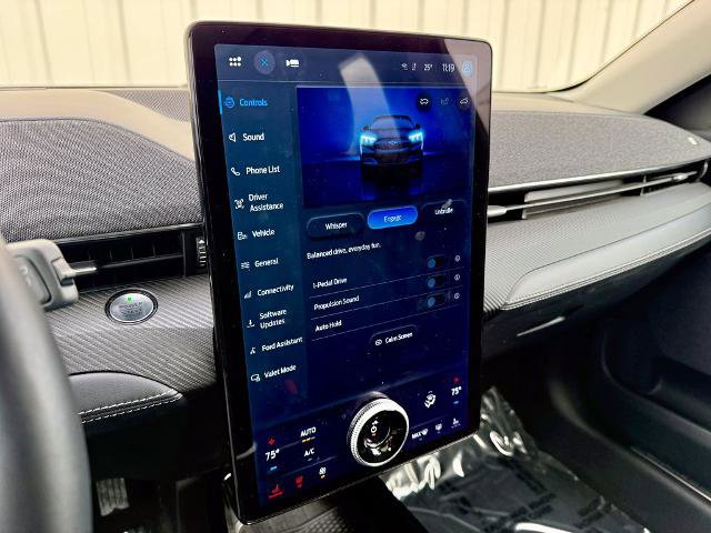 Certified 2023 Ford Mustang Mach-E Premium image 31