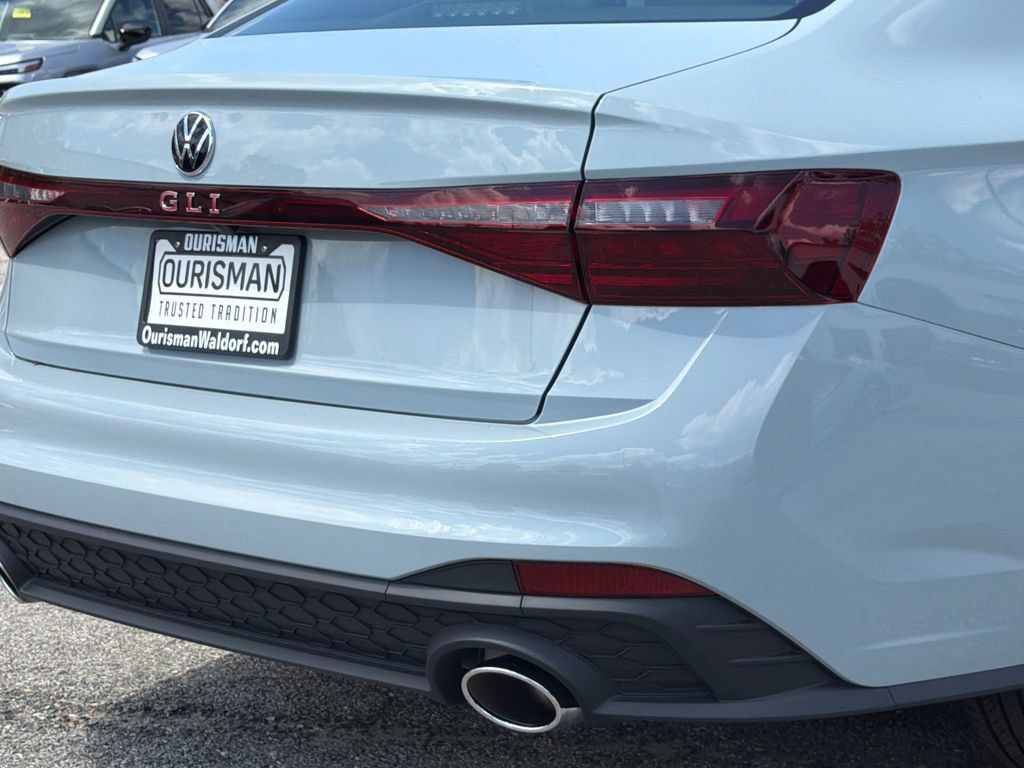 New 2026 Volkswagen Jetta GLI Autobahn FWD image 5