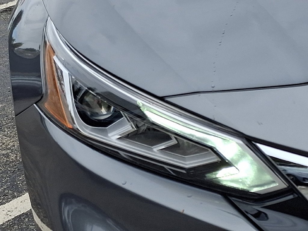 Certified 2021 Nissan Altima 2.5 SL FWD image 10
