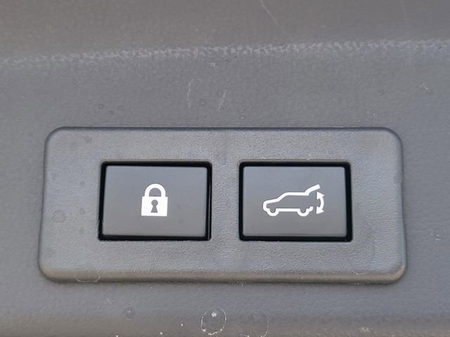 Used 2024 Subaru Ascent Touring image 12