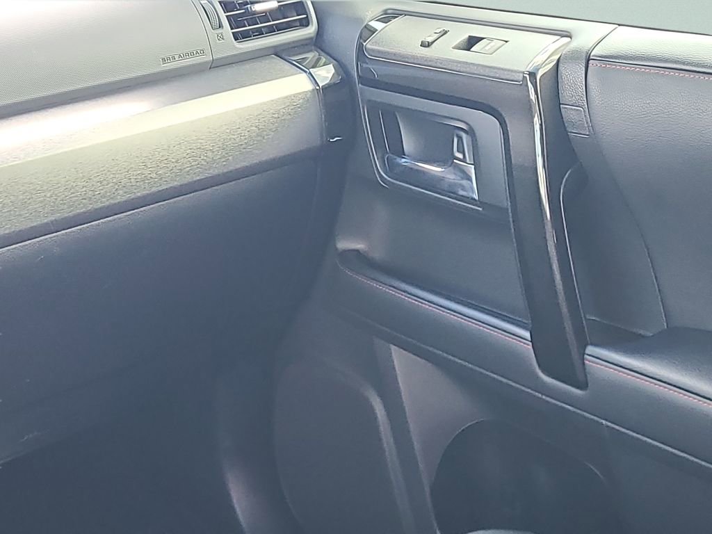 Used 2020 Toyota 4Runner TRD Off-Road image 13
