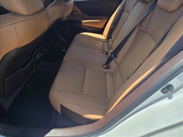 Used 2020 Lexus ES 350 w/ Accessory Package 2 FWD image 18