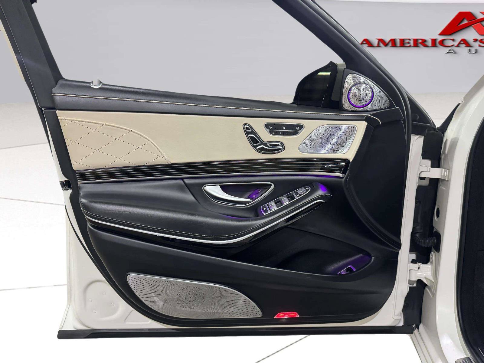Used 2019 Mercedes-Benz Maybach S 560 4MATIC image 22