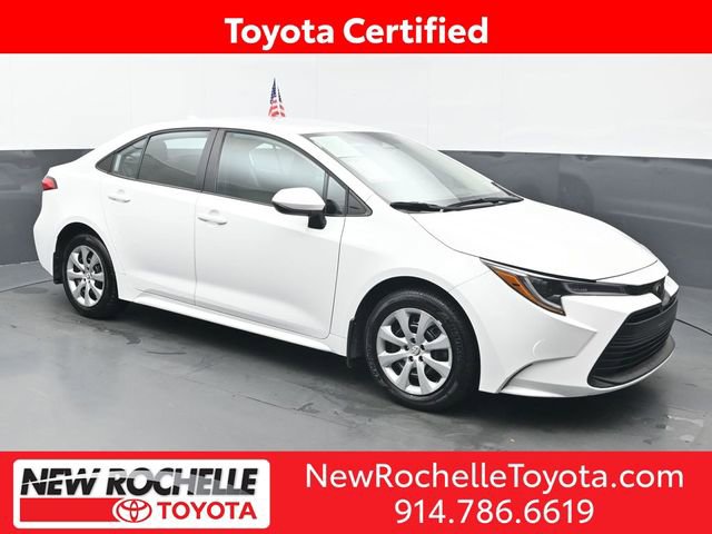 Certified 2024 Toyota Corolla LE image 1