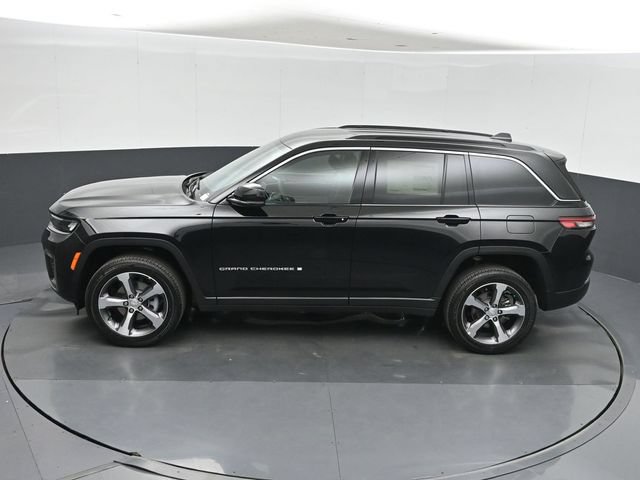 New 2026 Jeep Grand Cherokee Limited AWD/4WD image 35