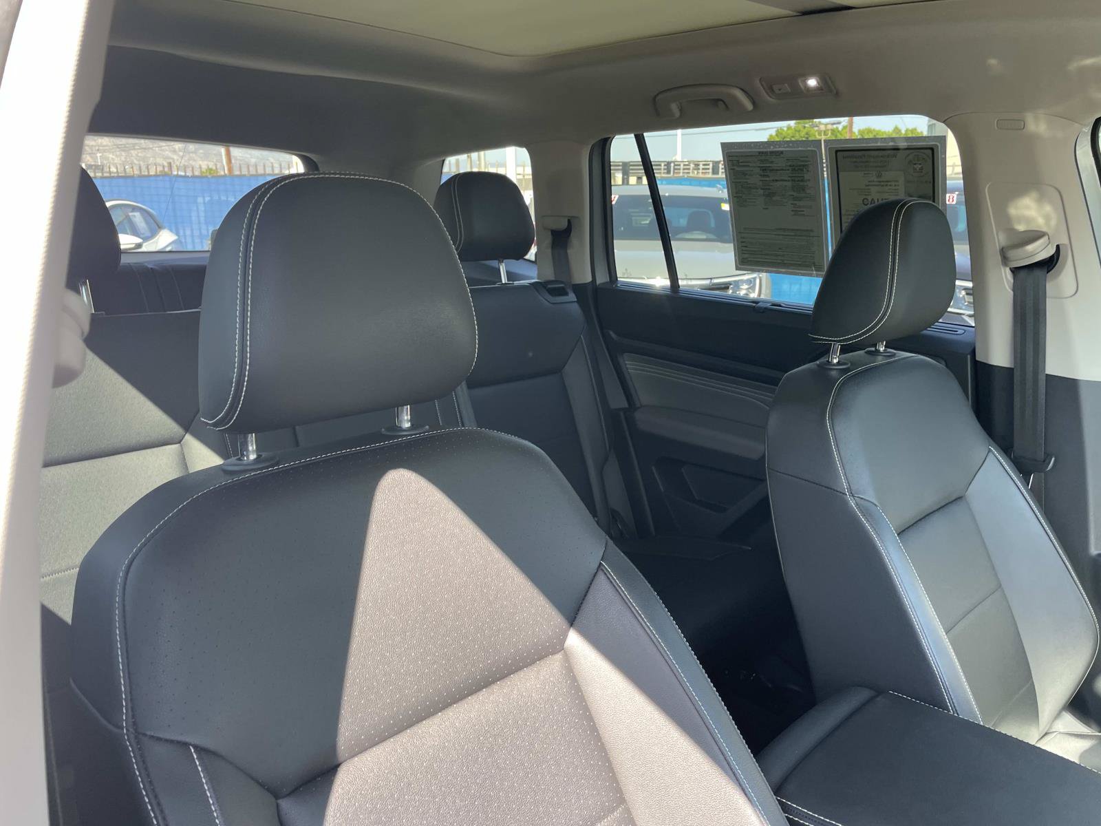 Certified 2023 Volkswagen Atlas SE w/ Panoramic Sunroof Package FWD image 29