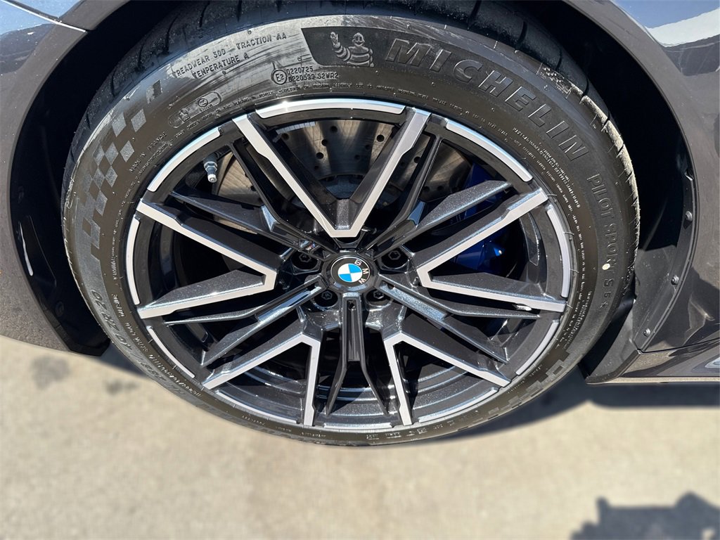 New 2026 BMW M5 w/ Executive Package image 15