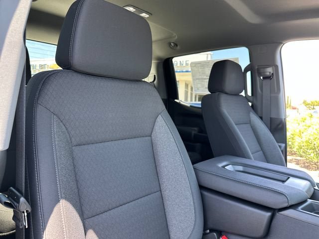 New 2026 Chevrolet Silverado 1500 Custom RWD image 32