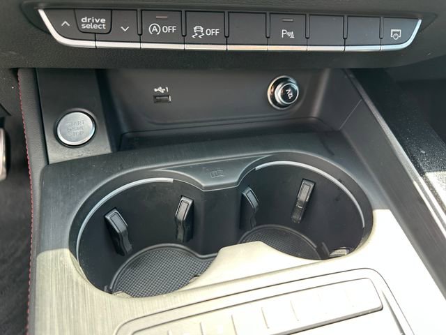 Used 2018 Audi A4 2.0T Premium Plus w/ Premium Plus Package image 31