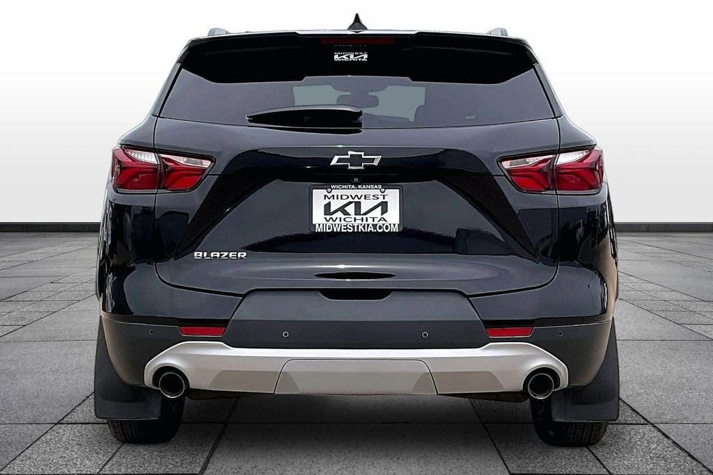 Used 2020 Chevrolet Blazer LT FWD image 4