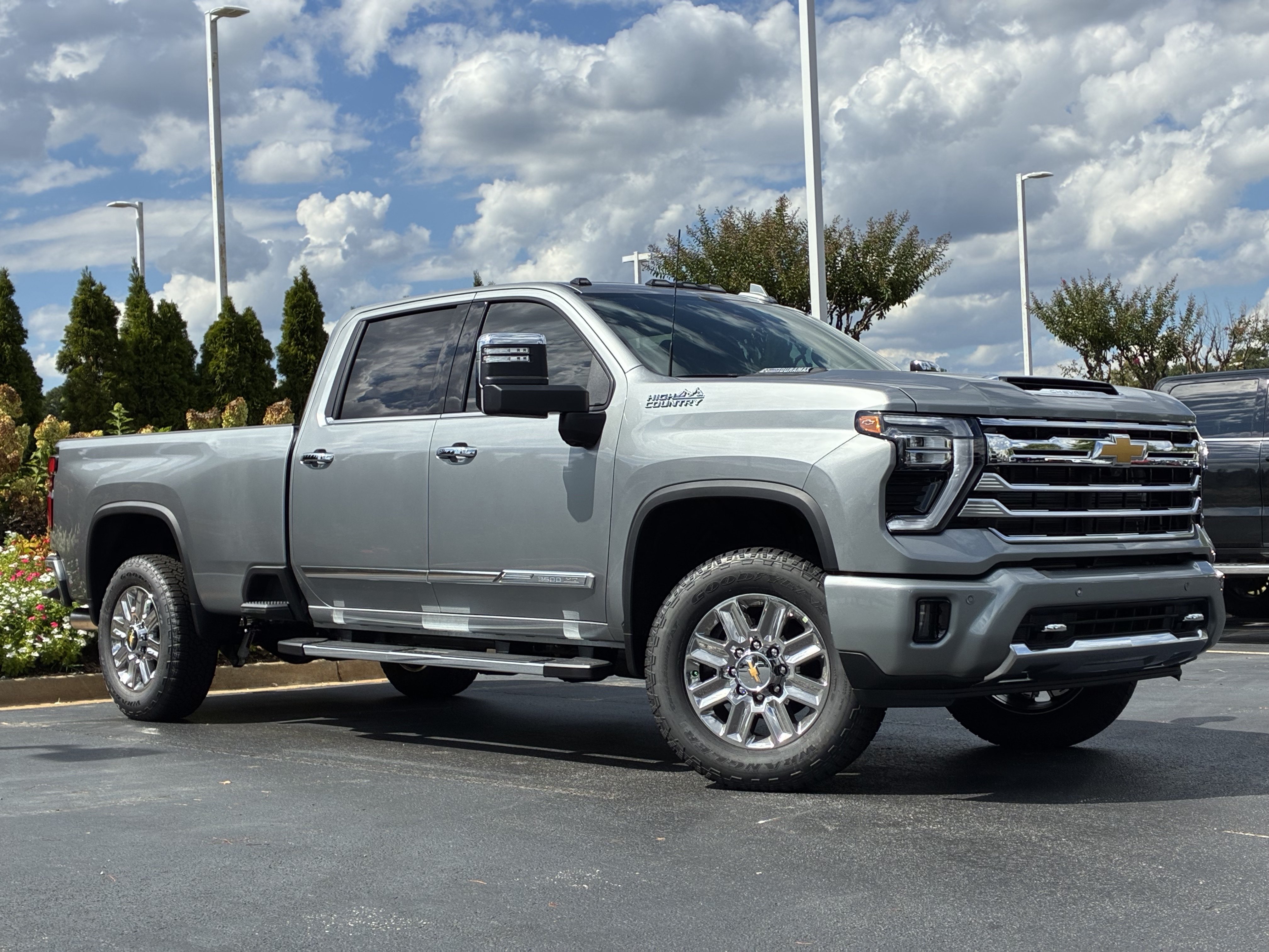 New 2026 Chevrolet Silverado 3500 High Country w/ High Country Premium Package AWD/4WD image 2